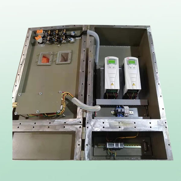 BX(Q)系列碳鋼防爆變頻器軟啟動(dòng)控制柜